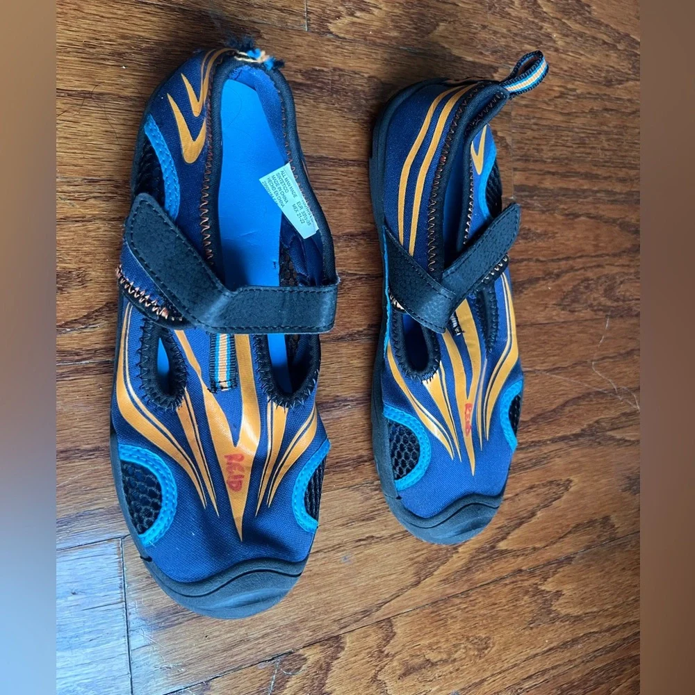Kids Water Shoes with Blue and Yellow Stripe Design